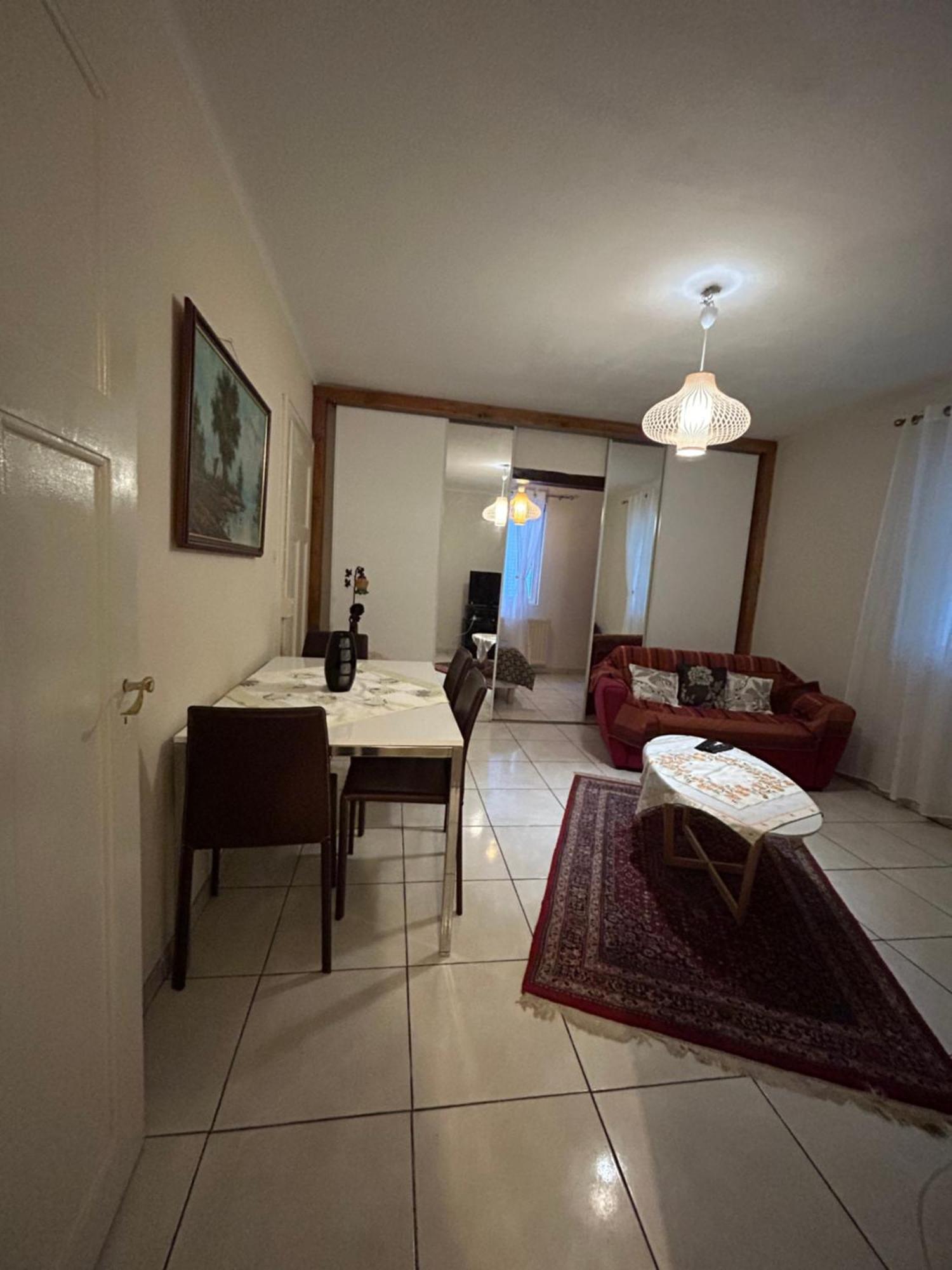Bel Appartement En Rdc Proche Strasbourg Nice Apartment Very Near ストラスブール エクステリア 写真